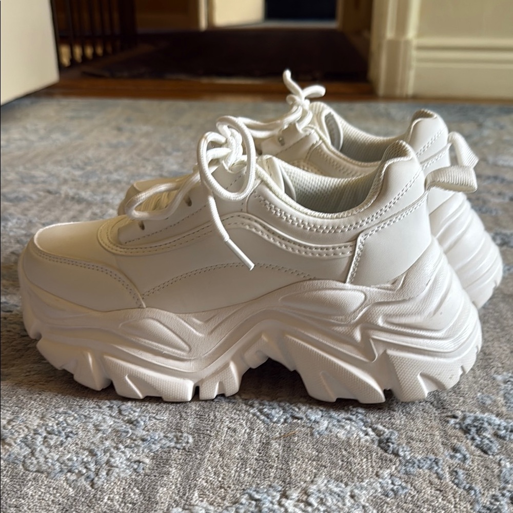 Kip Wok Stylish Platform sneakers